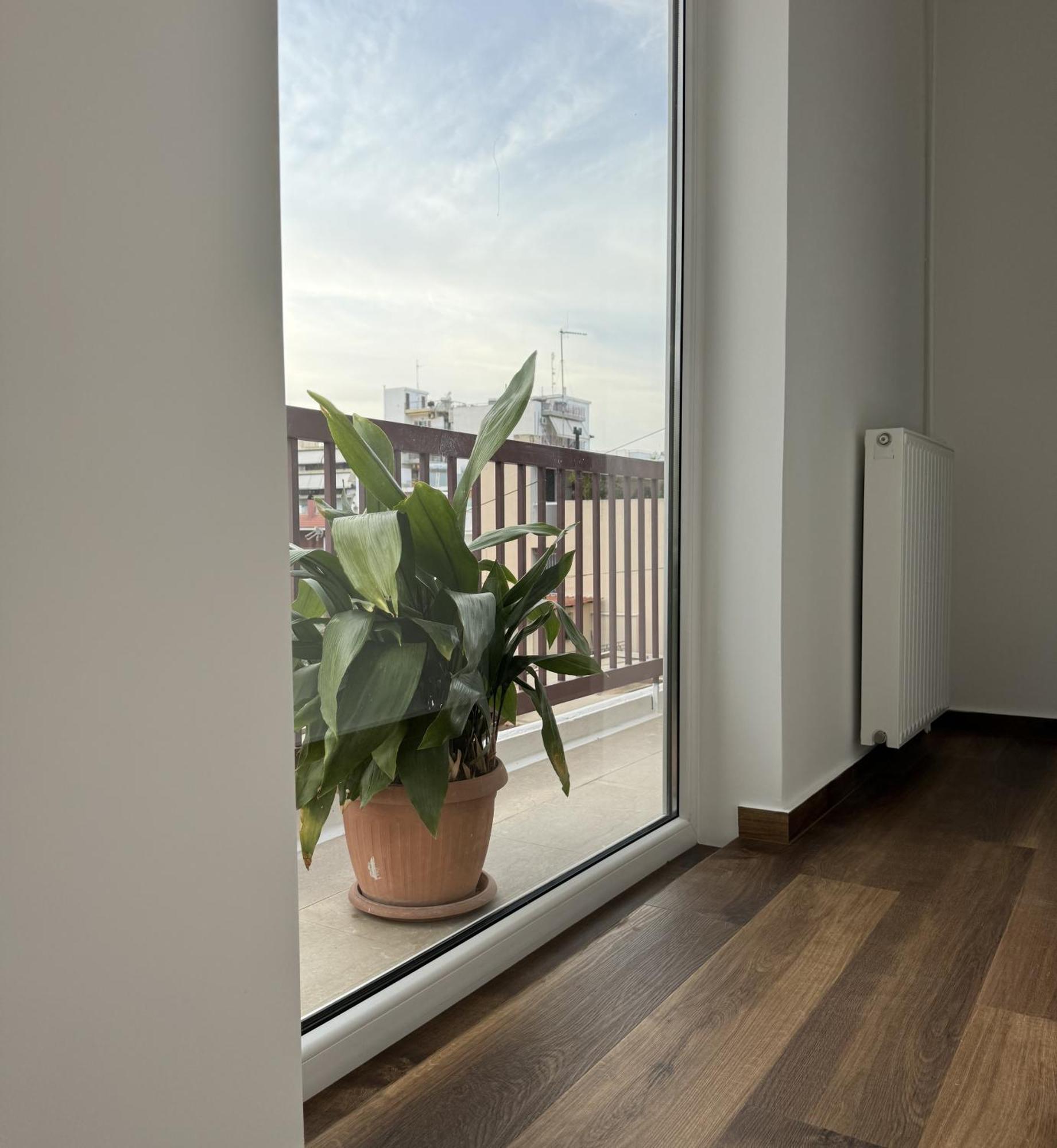Navaro Apartments Patras Bagian luar foto