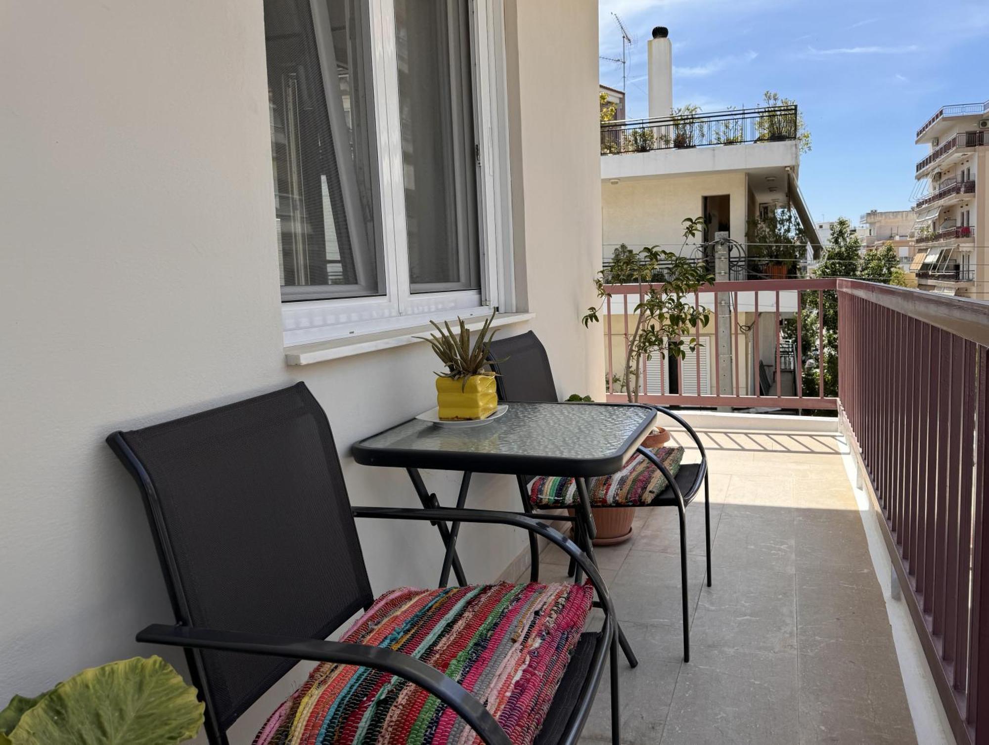 Navaro Apartments Patras Bagian luar foto